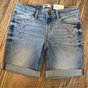 NWT Girls SO Bermuda Jean Shorts with Floral Embroidery
